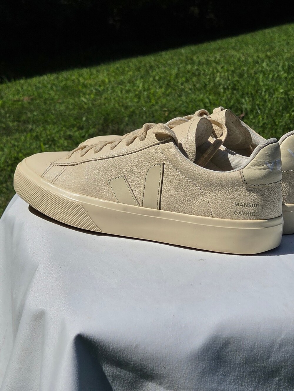 Veja Campo Mansur Gavriel Women's Ivory Low-Top Leather Sneakers
